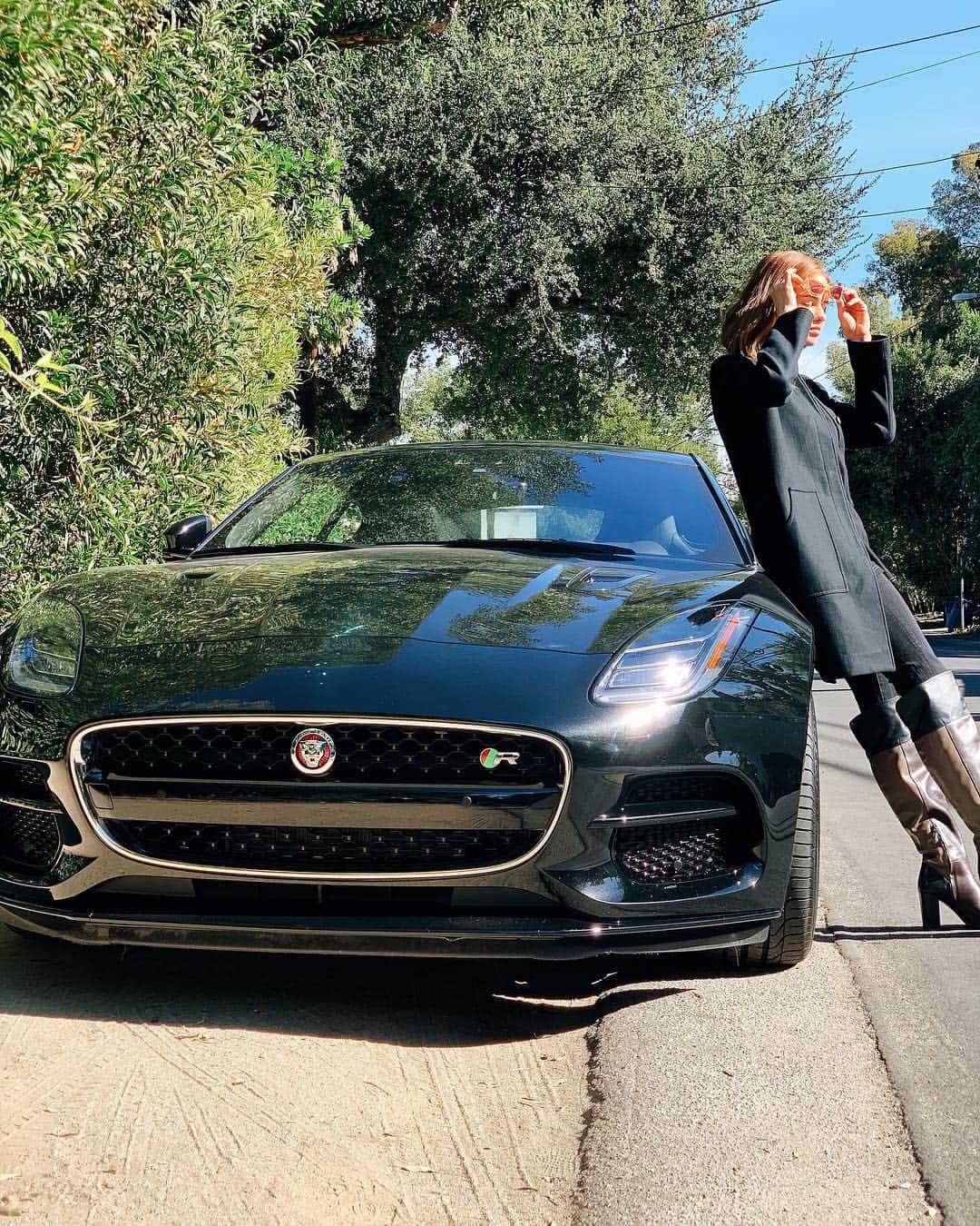 のインスタグラム：「big shouts to @jaguarusa on this chic batmobile F-type whip. 🖤 I was definitely the coolest kid pulling up at my doctor’s office this morning. Call me mick #jaguar」