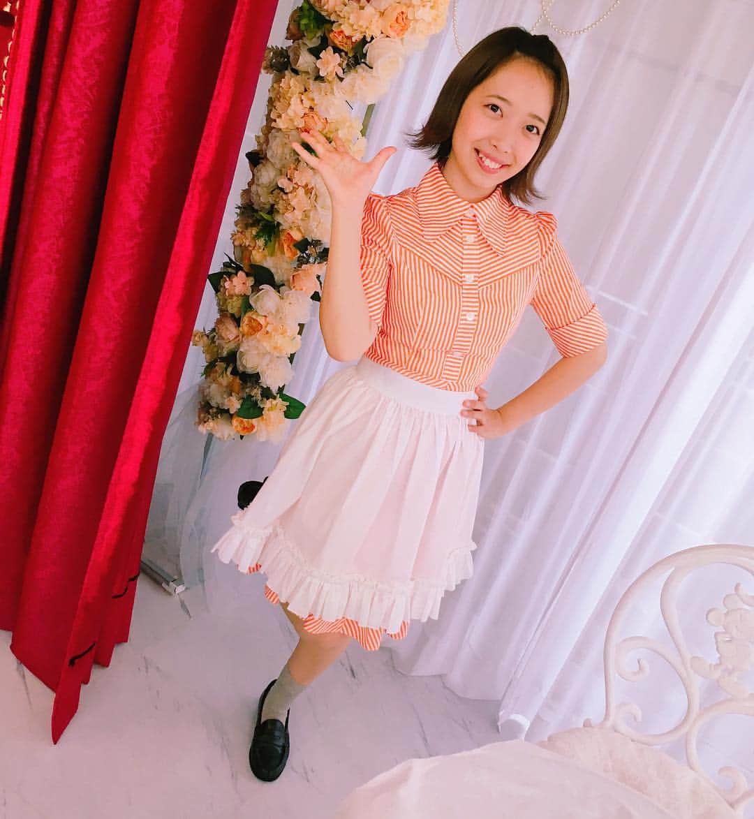 のインスタグラム：「12/13~16 舞台『地球防衛レストラン第2章』にしゅつえんします☺️💗 ホームページはこちらから☺️ http://space-trip.amebaownd.com  チケット予約はこちらから出来ます😊 https://ticket.corich.jp/apply/95550/109/」