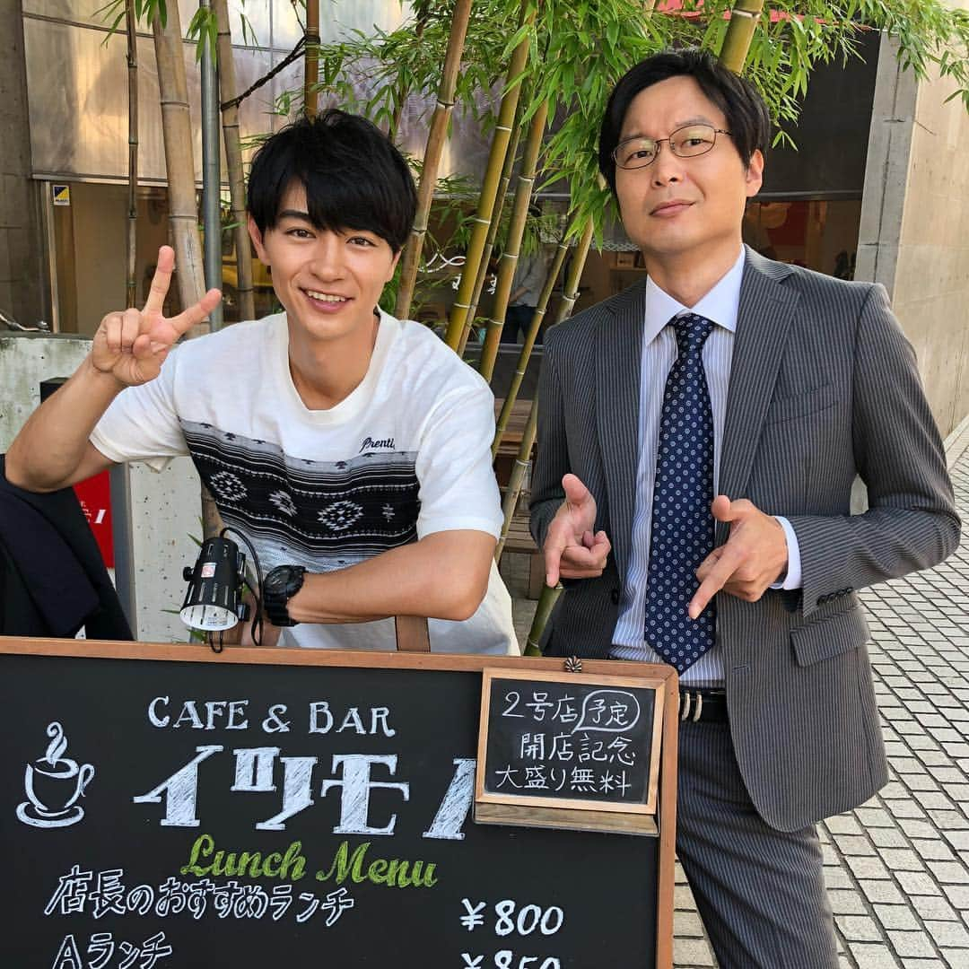 フジテレビ「Love or Not」さんのインスタグラム写真 - (フジテレビ「Love or Not」Instagram)「細田善彦さん💐 オフショットも一緒に😊 #山下健二郎 #細田善彦 #泉谷しげる #平原テツ #loveornot2  #ラブオアノット2  #dTV  #FOD  #全６話絶賛配信中！」11月14日 19時13分 - loveornotdtvfod