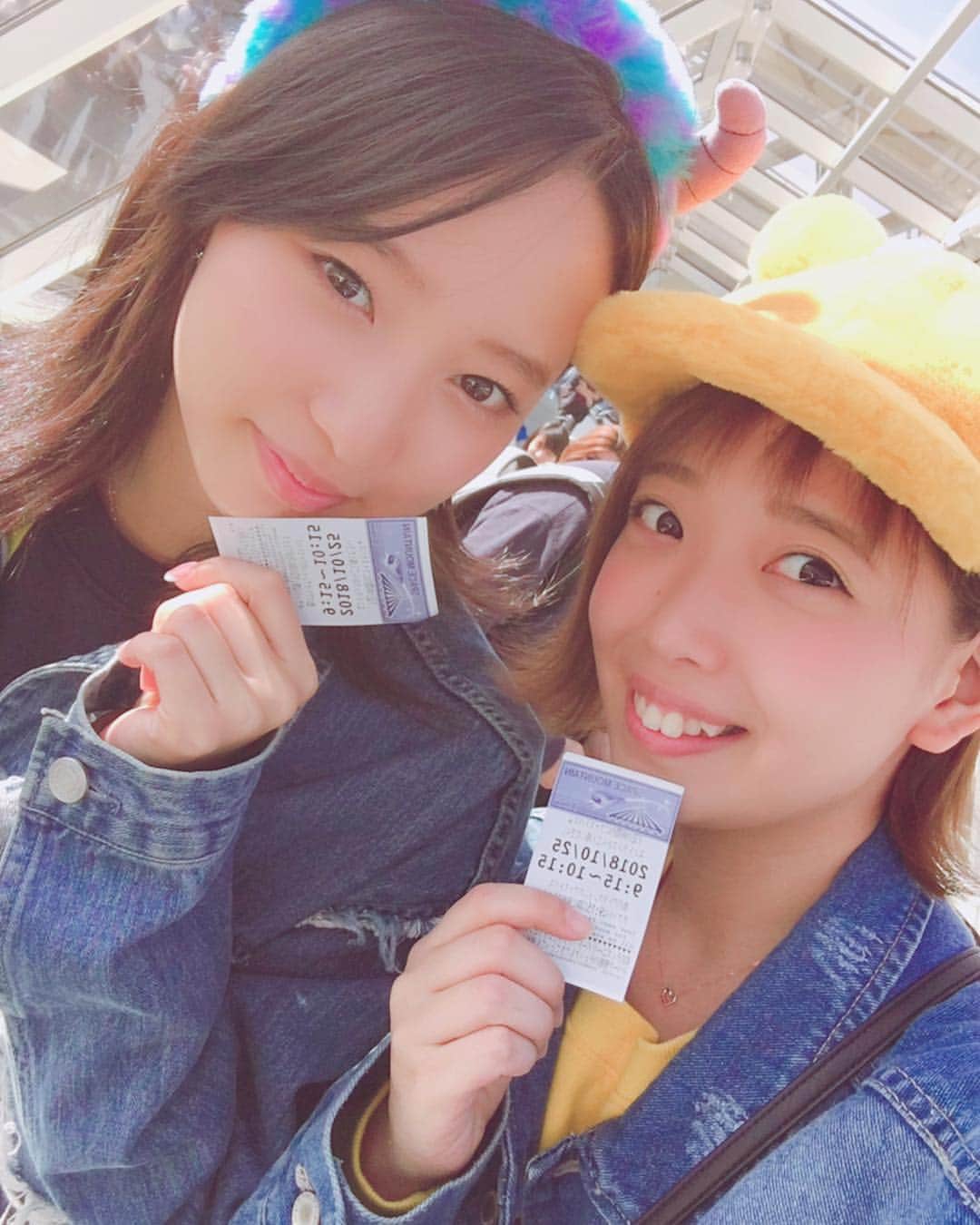 のインスタグラム：「クリスマスディズニーいきたいな😳😳😳 この写真は今年のハロウィン🎃🎃」