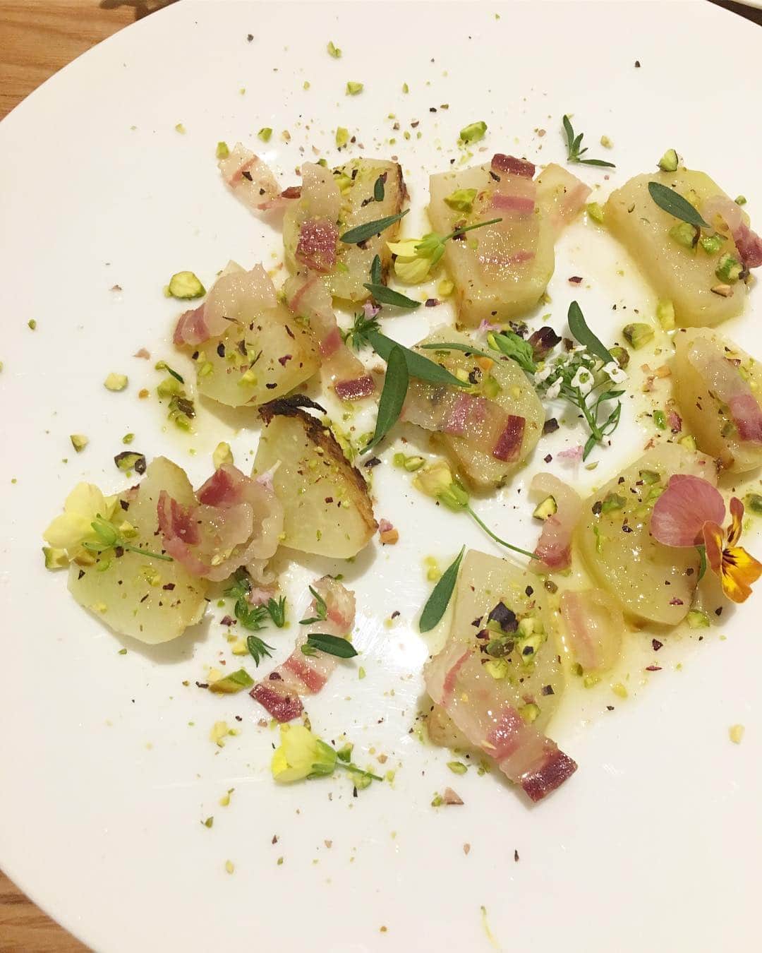 青山有紀のグルメインスタ