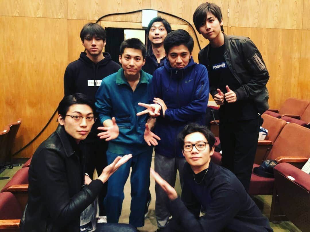 山田裕貴さんのインスタグラム写真 - (山田裕貴Instagram)「『光より前に～夜明けの走者たち～』 観劇。 生きた証を残す人は 死ぬ気で生きようとするんだろうな だから 走りたかったんだろうな」11月15日 17時47分 - 00_yuki_y