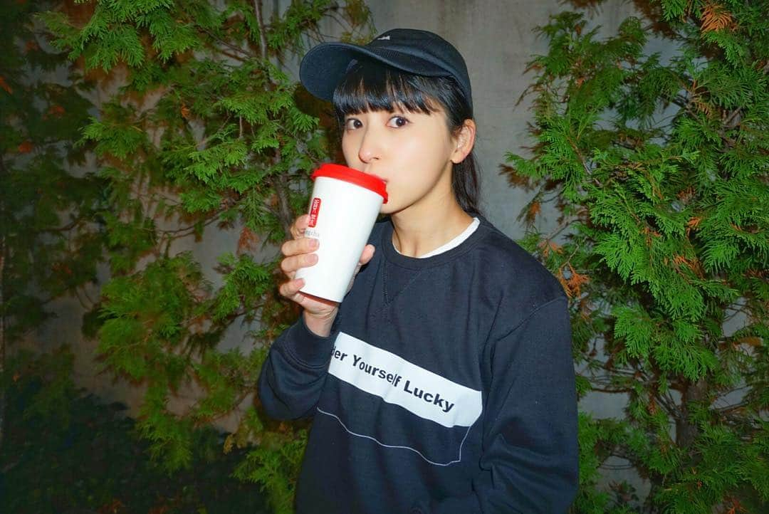 水野まいさんのインスタグラム写真 - (水野まいInstagram)「今日の洋服はCYA (シーヤ)🎩👕. . . @cya.tokyo 💓. . . そしてついに初ゴンチャ😍❤. . . #cya #fashion #code #codenate #instafashion #cap #instagood #instalike #tbt #follow #gongcha #thursday #life #photo #a6300 #sony #ootd #japan #unisex #unisexfashion  #ゴンチャ #タピオカ #コンデジ #デジタル一眼レフ #ソニー #ユニセックス #패션 #코디 #아이돌 #여자」11月15日 18時02分 - predia_mizuno_mai