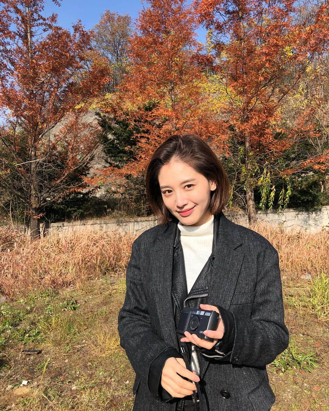 キム・ジェギョン さんのインスタグラム写真 - (キム・ジェギョン Instagram)「🍂🍁📸🍁🍂」11月15日 18時55分 - _kimjaekyung_
