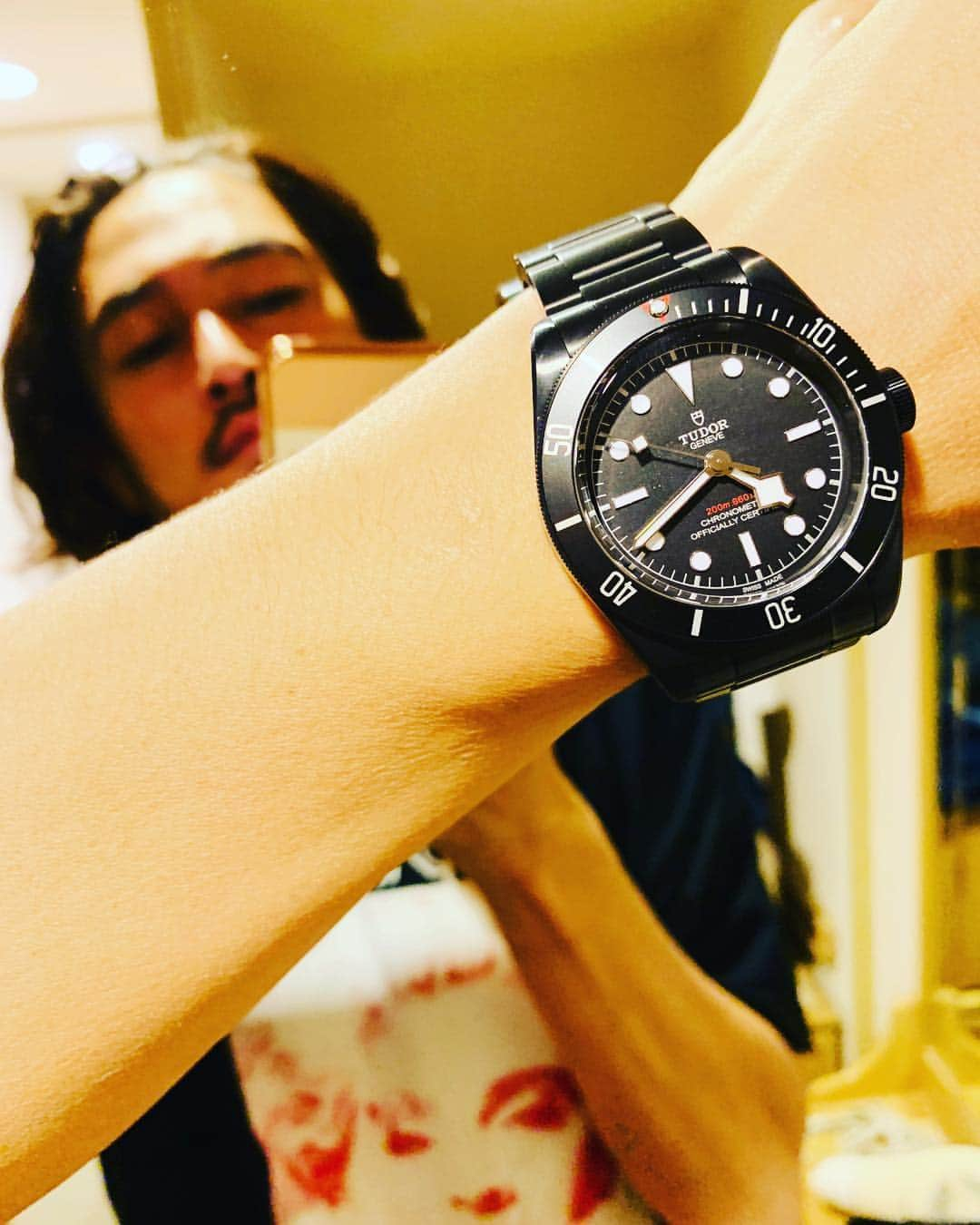 窪塚洋介さんのインスタグラム写真 - (窪塚洋介Instagram)「#tudor #チューダー I like this all black. Mr.Kumagai recommends it for me. #yosukekubozuka」11月15日 23時20分 - yosuke_kubozuka