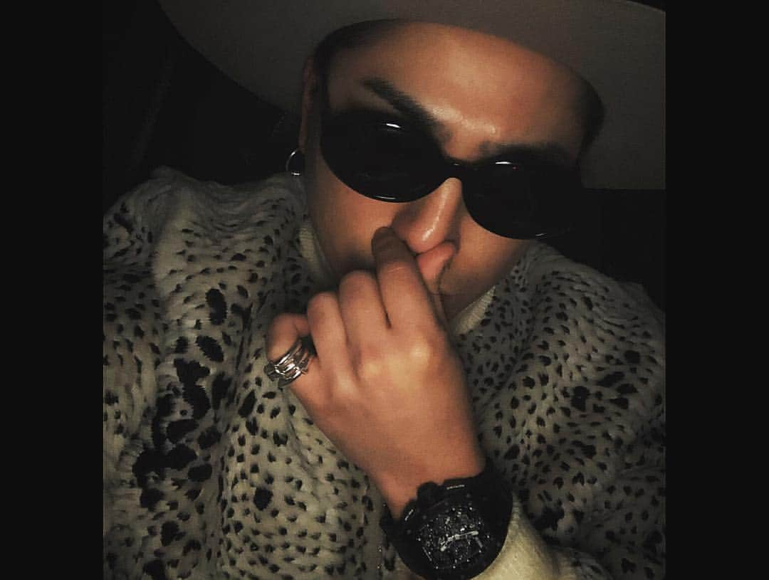 登坂広臣さんのインスタグラム写真 - (登坂広臣Instagram)「x📸❤︎x #HIRO さん #LDH USA社長 x dinner time x 😏㊙️」11月16日 0時07分 - omi.cdl