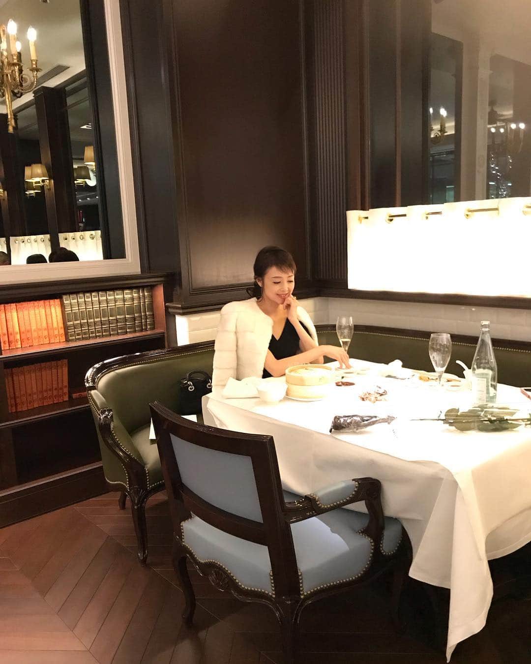 麻生あくらのグルメインスタ