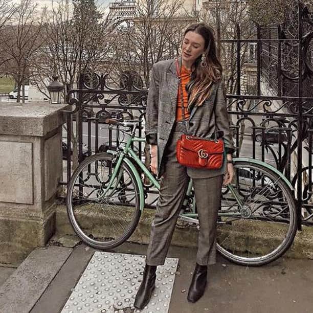 ステファンケリアンのインスタグラム：「SWEET – PARIS  These boots are made for walking… 📷 : @ameliaroucel  #stephanekelian #paris #autumnboots」