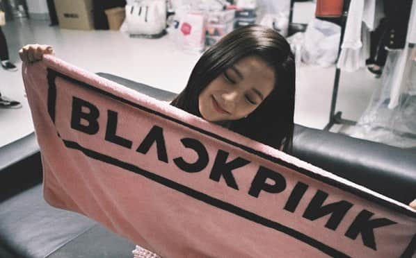 ジスさんのインスタグラム写真 - (ジスInstagram)「#BLACKPINK#🖤#💕」11月16日 16時57分 - sooyaaa__