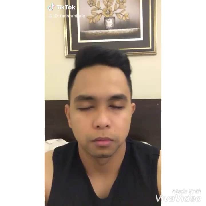PSYのインスタグラム：「Malu apo kotre ada aku kesah? Hahahaha #tiktok #tiktokmalaysia #tiktokchallenge #tiktokviral #tiktoksexy #tiktoklucu #tiktokindo」