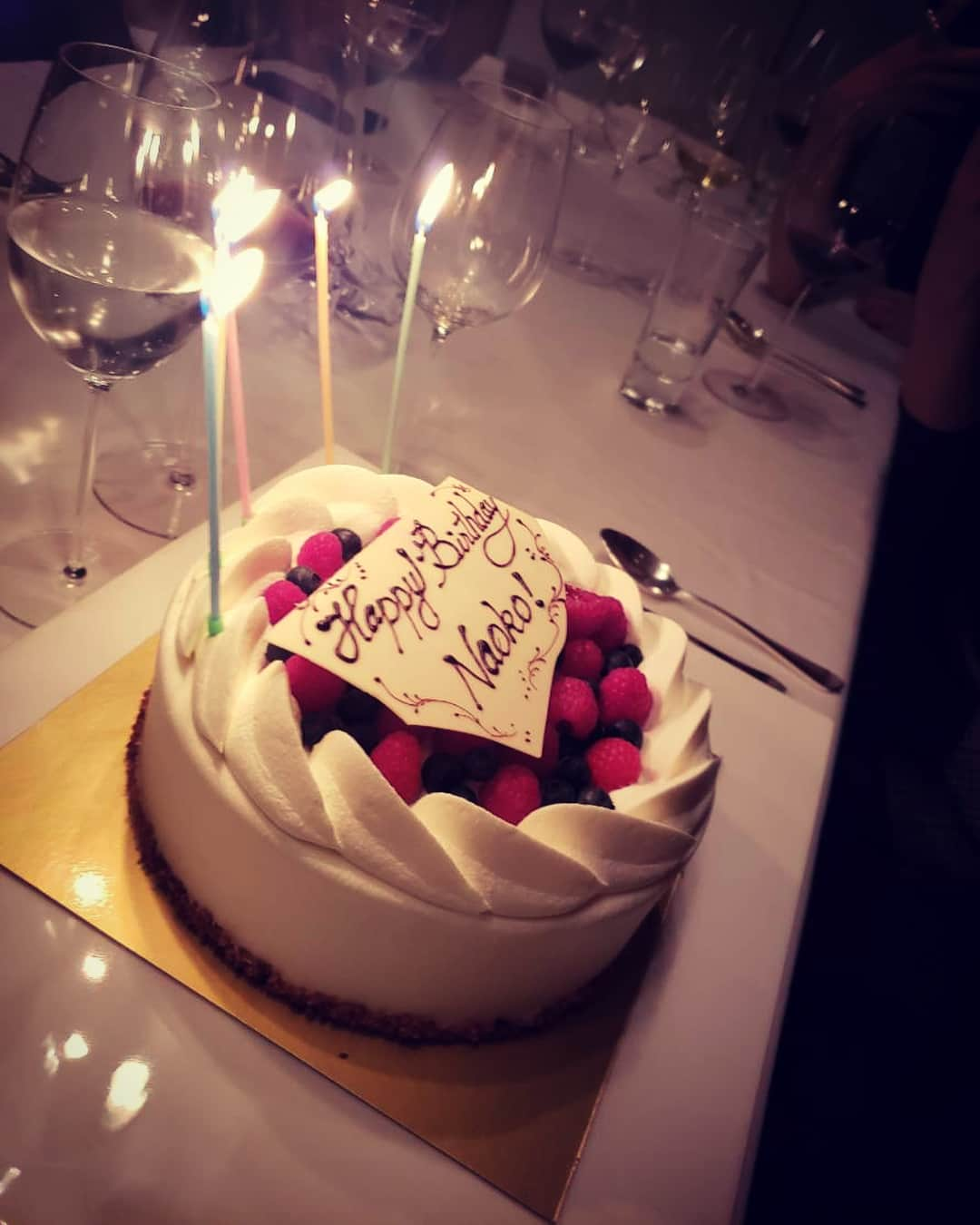 渡辺舞さんのインスタグラム写真 - (渡辺舞Instagram)「昨夜は赤谷奈緒子ちゃんの誕生日お祝いディナー😊✨いつも可愛くて発言が面白くて、大好きな友達😆更にステキな一年になりますように♥️おめでとう💐」11月16日 18時44分 - maipu0125