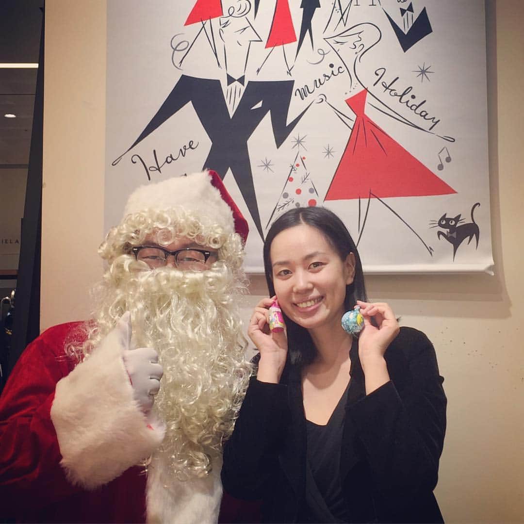 片山瞳のインスタグラム：「Santa Claus is coming to town!!!」