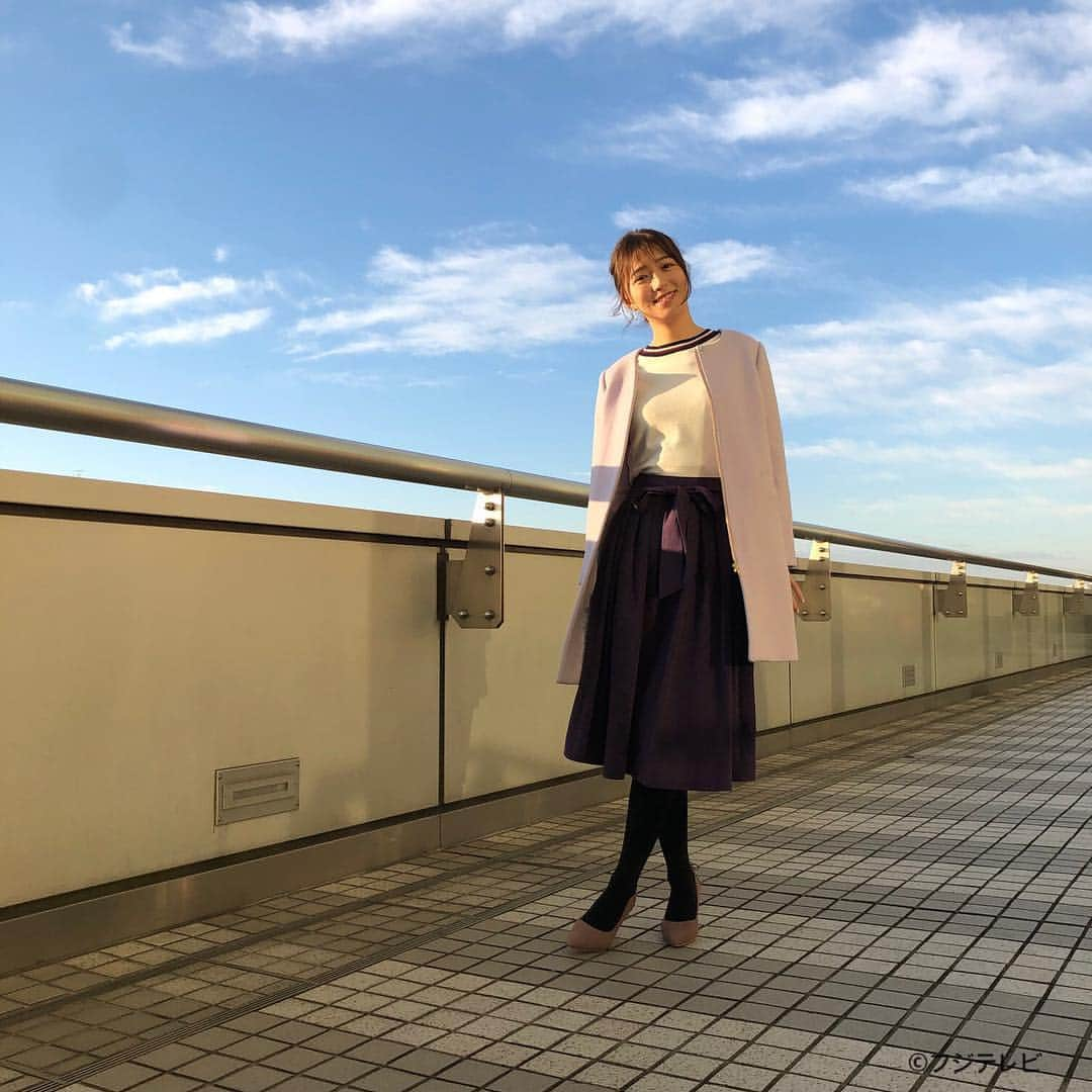 フジテレビ「めざましテレビ」さんのインスタグラム写真 - (フジテレビ「めざましテレビ」Instagram)「11月16日（金）きょう何着て行く？ ・ ファッション雑誌CanCamとコラボした お天気コーナー「きょう何着て行く？」 阿部華也子ちゃんの毎日のコーデを紹介♪ ・ 【きょうのコーデ】 コート→#MEW’SREFINEDCLOTHES 3万4000円 ニット→#リランドチュール 1万円 スカート→#MEW’SREFINEDCLOTHES 7900円 靴→#EVOL 7900円 ピアス→#imac 5900円 ・ 【コーデのポイント】 ポイントはスカート👗 スエード調素材の秋らしいパープルの１枚は 着るだけで季節感抜群の優れもの🍁 首元にラインが入ったトップスでハズしを 加えると一気にこなれ感が高まります💃🏻✨ ・ #めざましテレビ #きょう何着て行く？ #阿部華也子 #今日のコーデ#コーデ #CanCam #今日のファッション#ootd #きょう何着て行く？は月〜金朝6時22分ごろ放送！」11月16日 19時57分 - mezamashi.tv