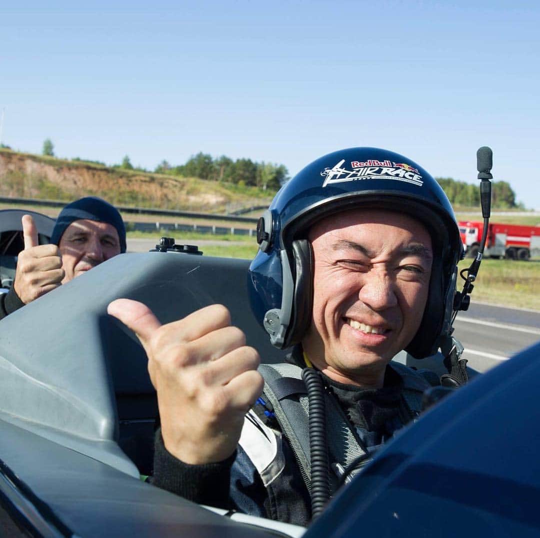 能勢雄一のインスタグラム：「Smoke on !! Who is world champion !! #airrace」
