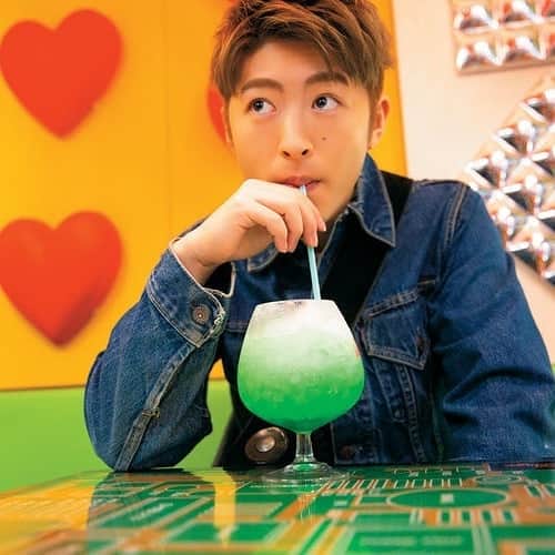 EX NEWSのインスタグラム：「#GENERATIONS 佐野玲於 写真集「さのさん」 📖 https://amzn.to/2wRJGbd #さのさん #佐野玲於」