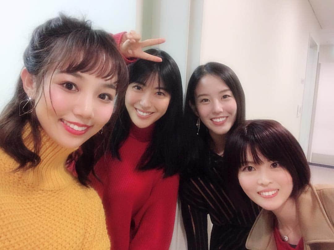 則松亜海のインスタグラム：「先日、月組さんのエリザベート観劇！ 愛希さん！素敵過ぎて久々に号泣、、そして月城さんにノックアウト。え、ハマるよねこれ？チケット取れてよかった。もう一回観たい。いい〜。エリザベートいい〜(;o;) 同期の学年がぐんぐん上がってて胸熱でした。 ゆうみとともと、お久しぶりの瀧本美織ちゃんと(^^) #月組エリザベート」