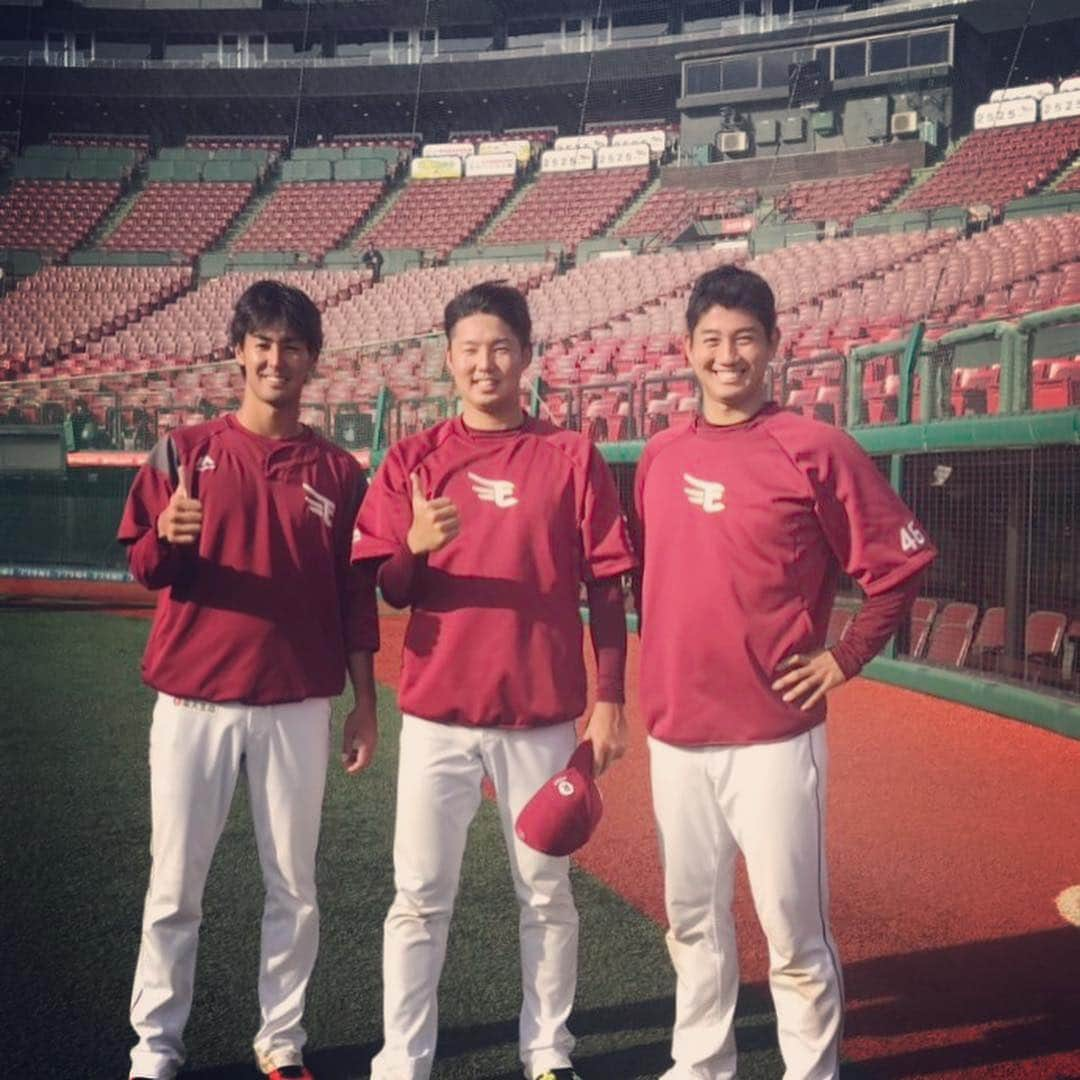 森雄大さんのインスタグラム写真 - (森雄大Instagram)「秋季キャンプ終了しました⚾️ 最後の駅伝はほんときつかった。。。 3人でパシャり(⌒▽⌒) 残すは球団行事！ またファン感あたりに更新するかもです🌈 #森原康平 #濱矢廣大  #森雄大  #楽天生命パーク宮城」11月17日 17時15分 - yudaimori819