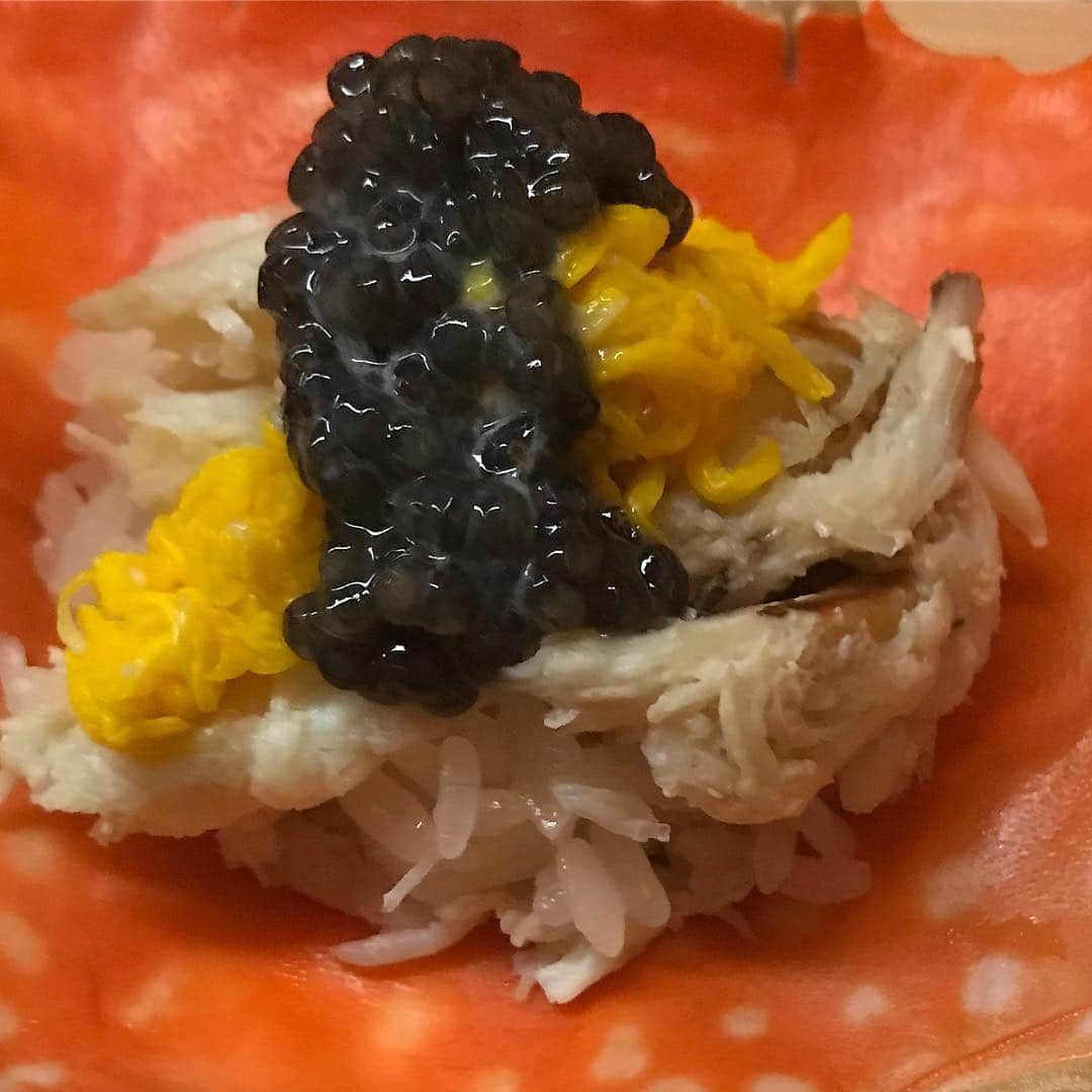 有吉弘行さんのインスタグラム写真 - (有吉弘行Instagram)「カニ。オロゴン。抹茶。チーズ。」11月17日 18時56分 - ariyoshihiroiki