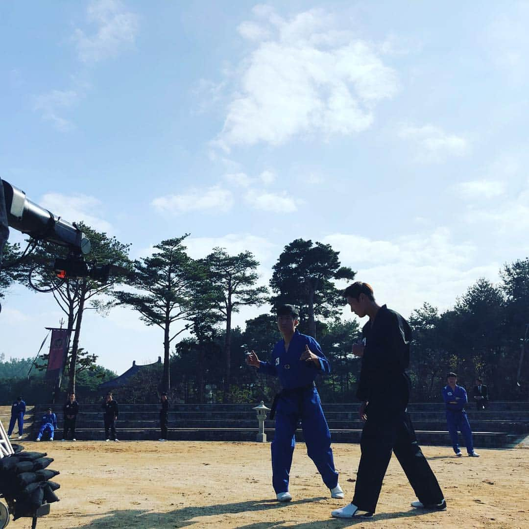 チェ・ジニョクさんのインスタグラム写真 - (チェ・ジニョクInstagram)11月17日 19時11分 - real_jinhyuk