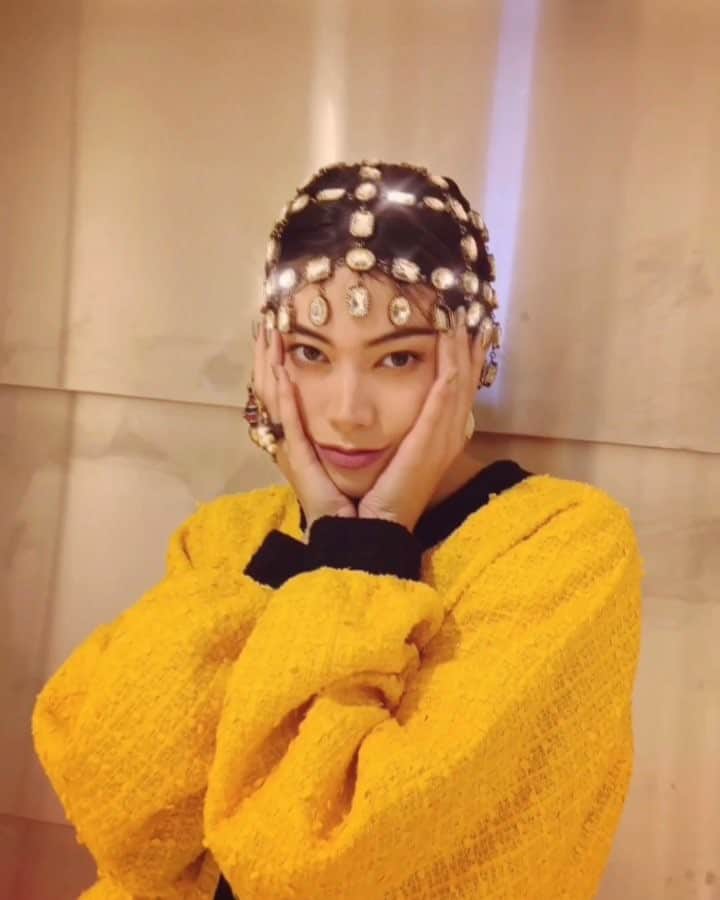 佐川理佳のインスタグラム：「FNO in Osaka ✨ @hikari ✨✨ @gucci  #FNOjp」