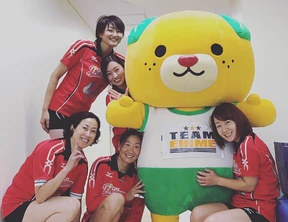 佐野優子さんのインスタグラム写真 - (佐野優子Instagram)「🍊 宝くじママさんバレーin東温市 . ゆるキャラもいて終始笑いの絶えないイベントでした🏐🙌🏻 . . . #宝くじバレー #ママさんバレー #愛媛県東温市 #ゆるキャラ #みきゃん」11月18日 18時13分 - yuko12345