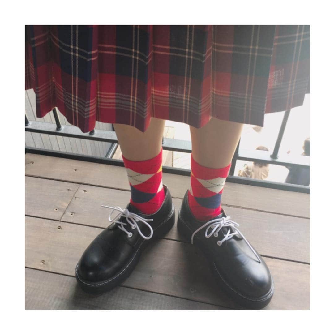 大友花恋さんのインスタグラム写真 - (大友花恋Instagram)「少し前のブランチにて。 最近、おしゃれ靴下にばかり目がいっちゃう、、🧦 欲しいなー♡♡♡」11月18日 18時53分 - karen_otomo