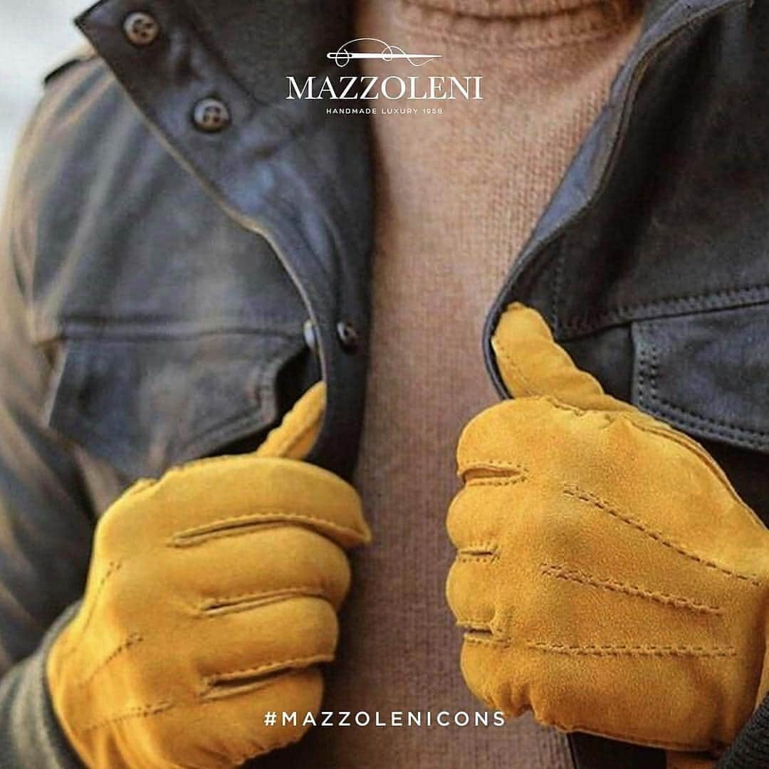 マッツォレーニさんのインスタグラム写真 - (マッツォレーニInstagram)「#mazzolenigloves #mazzolenicons #mazzolenigloves #creed #gloves #dandy #sartorial #leathergloves #pitti #gentleman #italianstyle #driving #sartorial #vintage #artisan #classicelegance #handmade  #luxury #luxurylife #dandystyle #가죽장갑#dappermen #dapper  #dapperstyle #dappermen #italianstyle #가죽장갑 #革手袋 #Lederhandschuhe #кожаныеперчатки #皮手套」11月19日 7時50分 - mazzolenigloves