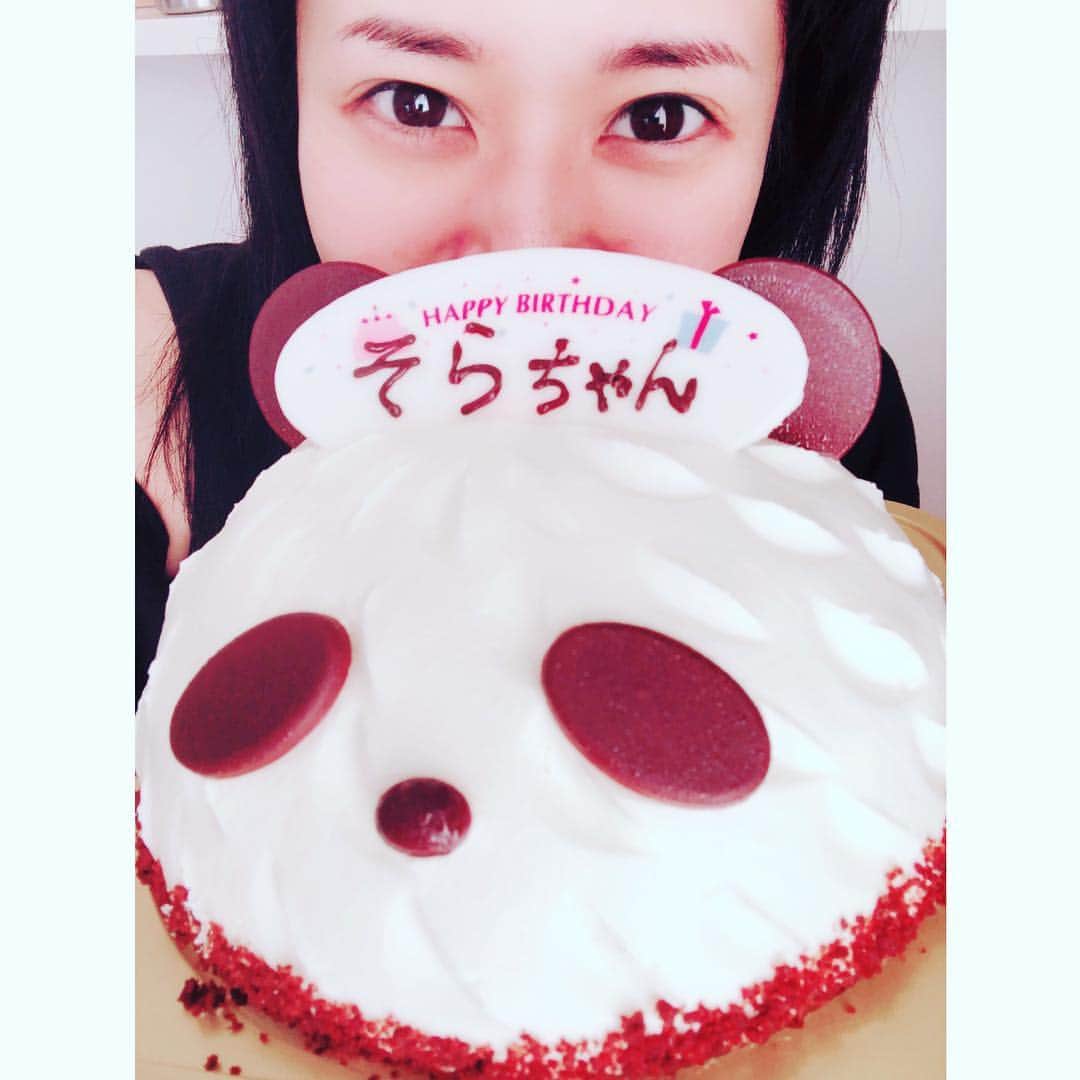 蒼井そらのインスタグラム：「My friends came my home. And they celebrated my birthday.  Aaaaaand I have read all the BD message from everyone.  Thanks a lot my friends of the world!!」