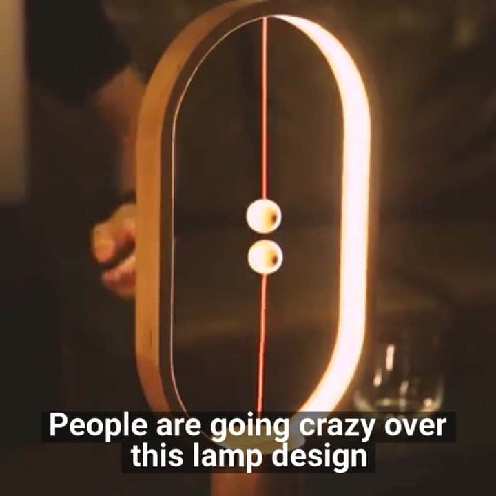 Interior123.com のインスタグラム：「🔥** EARLY BLACK FRIDAY SALE! **🔥 - Every Lamp Sold Today Is 60% OFF! 😯 Get Yours Before The Price Goes Back To Normal! - Impress Your Friends With The New 'Equilibrium' Designer Lamp Made By @nurulightsco 🎁 The Ideal Gift For Christmas! - Link To Buy In Bio 👆」