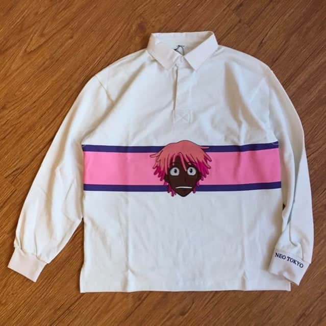 エズラ・クーニグのインスタグラム：「the rarest item in the NYU (neo yokio universe) is this rugby shirt prototype. It’s been in a closet in a factory in China for a couple of years. It says “Neo Tokyo” on the left wrist. 🔥🔥🔥@despotroast @c.syresmith btw Pink Christmas drops December 7...and I guess it’s a feature film??? not just an episode. On @netflix」