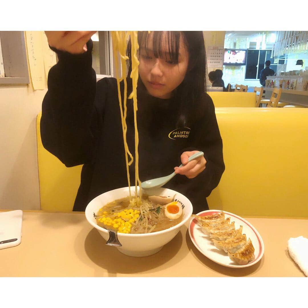 秋田汐梨さんのインスタグラム写真 - (秋田汐梨Instagram)「・ 明日への活力🍜」11月20日 23時50分 - shiori_akita319official