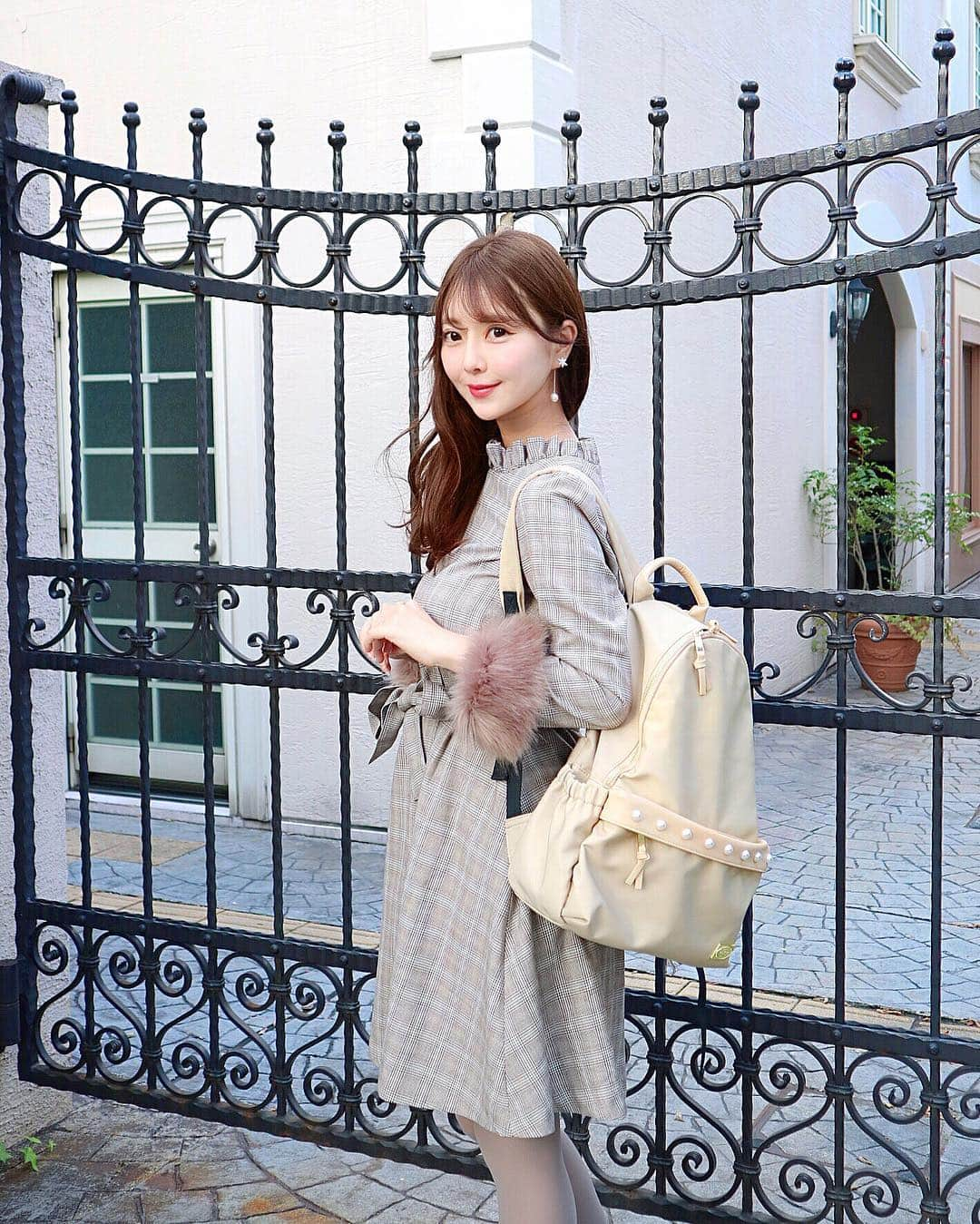 中田絵里奈さんのインスタグラム写真 - (中田絵里奈Instagram)「🍁🎒🍁🎒 . 今日はリュックコーデでした☺︎ . 軽くて沢山入るし カジュアル過ぎず持てるので本当に便利☺️🕊 . @lerevevaniller . . #リュックコーデ #リュック #撥水コーティング #vaniller #リュックサック」11月20日 20時08分 - erinanakata