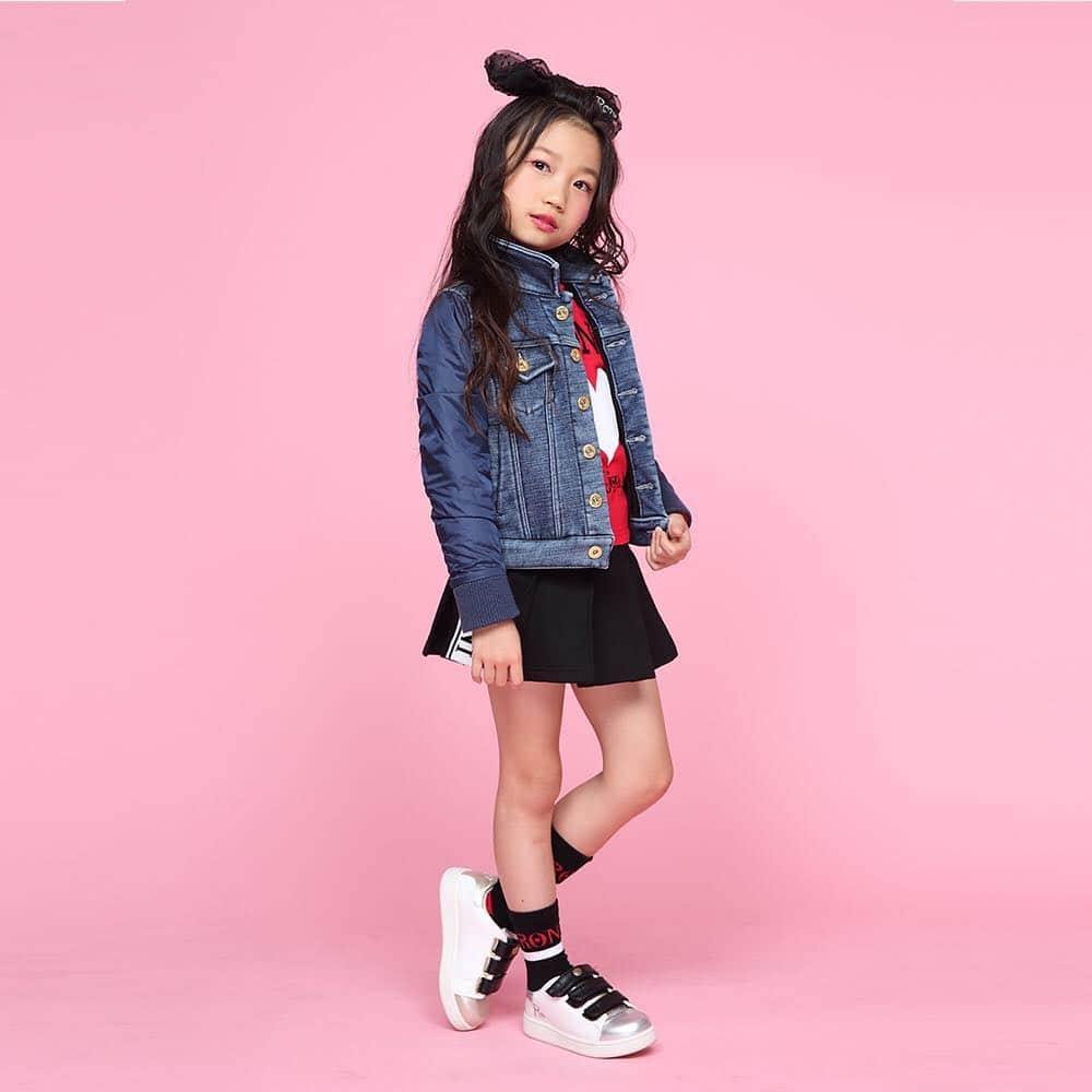 RONI WORLDのインスタグラム