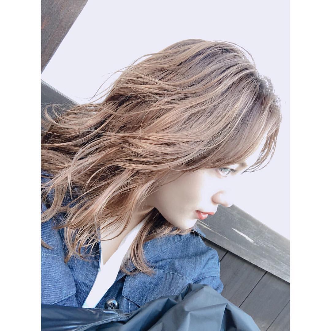 川口春奈さんのインスタグラム写真 - (川口春奈Instagram)「先日ある撮影で富山に行っておりました。初富山です。お魚が美味しくて情緒あふれる街中で空気が澄んでいて背筋がしゃんとしました。自分の知らない世界や景色がまだまだある。出逢わなければいけない人がまだまだたくさんいる。そして何よりまだまだ頑張らなきゃいけないと。向上心持ってあがるのみです！ 解禁を楽しみにしててちょんまげ。」11月21日 5時20分 - haruna_kawaguchi_official