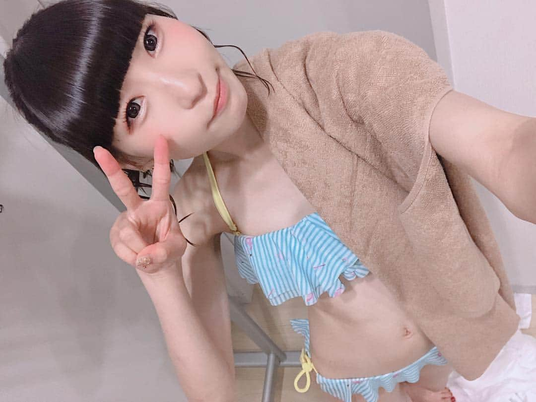 ピンキー！☆藤咲彩音さんのインスタグラム写真 - (ピンキー！☆藤咲彩音Instagram)「この前収録で水着を着たのだけど、さすがにこの時期に水着は寒い」11月21日 12時29分 - pinky_ayane