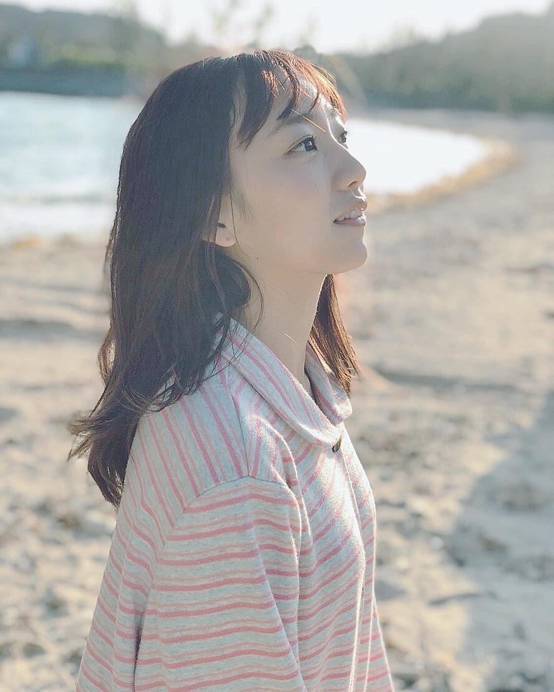 関根優那さんのインスタグラム写真 - (関根優那Instagram)「沖縄、伊計島にて週プレ撮影でした！ 初めての週刊プレイボーイさん！すごく素敵な方々との沖縄でのロケ、この上ない幸せでした。ああ楽しかった☺︎ 発売をお楽しみに！  #okinawa #sea #ikeiisland #sunset」11月21日 20時00分 - yuuna__sekine