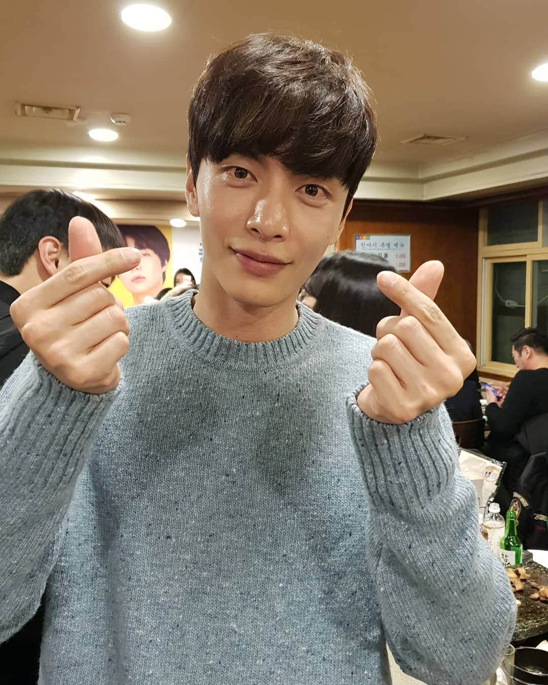 イ・ミンギさんのインスタグラム写真 - (イ・ミンギInstagram)「뷰티인사이드 #이민기#leeminki#minki#minkilee#뷰티인사이드#서도재」11月21日 20時58分 - xgo_odx