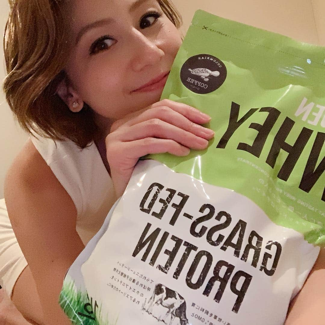 道端カレンさんのインスタグラム写真 - (道端カレンInstagram)「チョイスプロテインからコーヒー味が出たのー！ 買ってみたー！届いたー❣️ 明日飲んでみるー #choice #choiceproteins #チョイスサプリ  #コーヒー味 #プロテイン」11月21日 21時26分 - karenmichibata