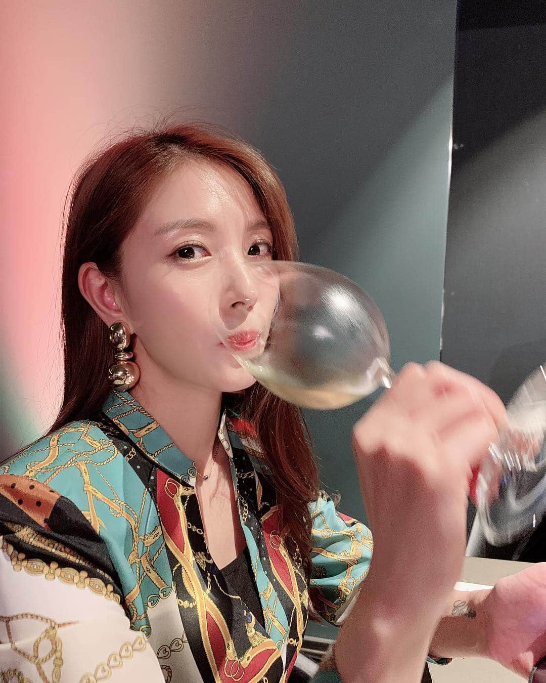 BoAさんのインスタグラム写真 - (BoAInstagram)「마지막날은 마음껏 🍷🍷」11月22日 5時37分 - boakwon