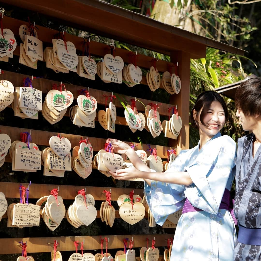 【公式】箱根湯本温泉 天成園さんのインスタグラム写真 - (【公式】箱根湯本温泉 天成園Instagram)「. いい夫婦の日。 . ゆったり、のんびり過ごせば、心も体も暖まります。 . ふたりの関係がいっそう素敵なものになりますように。 . . #天成園 #箱根 #箱根湯本 #箱根旅行 #箱根旅 #温泉 #温泉部 #温泉旅行 #日帰り温泉 #日帰り旅行 #日本の美 #露天風呂 #屋上天空大露天風呂 #露天風呂最高 #温泉好きな人と繋がりたい #いい夫婦の日 #贅沢な時間 #夫婦の時間 #温泉デート #記念日デート #箱根っていいよね #最高の休日 #玉簾神社 #夫婦円満 #tenseien #hakone #hakoneyumoto #hakonetrip #onsen #discoverjapan」11月22日 11時00分 - tenseien_hakoneyumoto