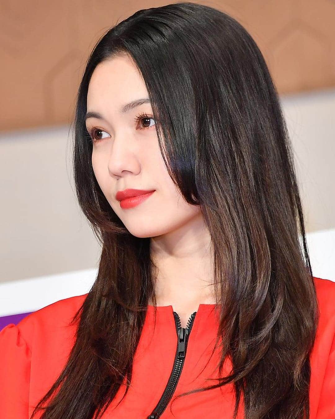 二階堂ふみ・ファンアカウントさんのインスタグラム写真 - (二階堂ふみ・ファンアカウントInstagram)「映画『ばるぼら』製作発表会 #二階堂ふみ #ばるぼら」11月22日 21時01分 - nikaido.fumi_fan