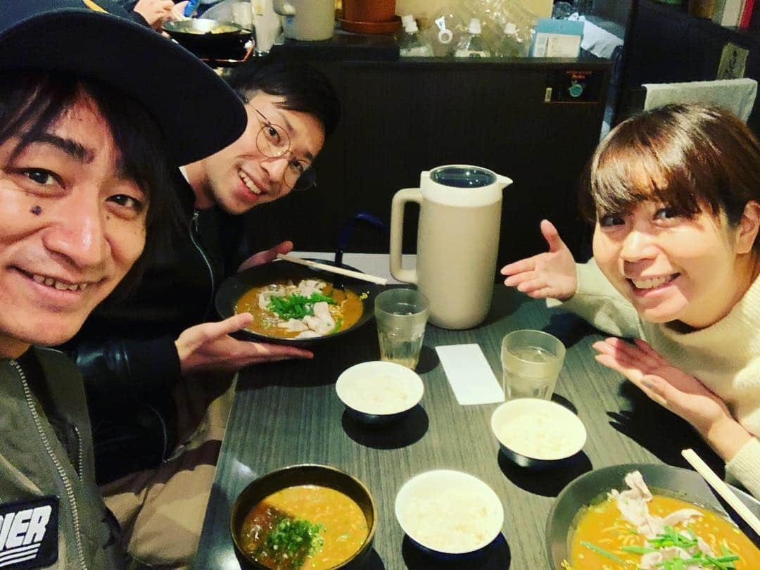 Gたかしさんのインスタグラム写真 - (GたかしInstagram)「テラシマニアックとハナイチゴの関谷さんとカレーラーメンと」11月22日 16時55分 - g_takashi.kinkin