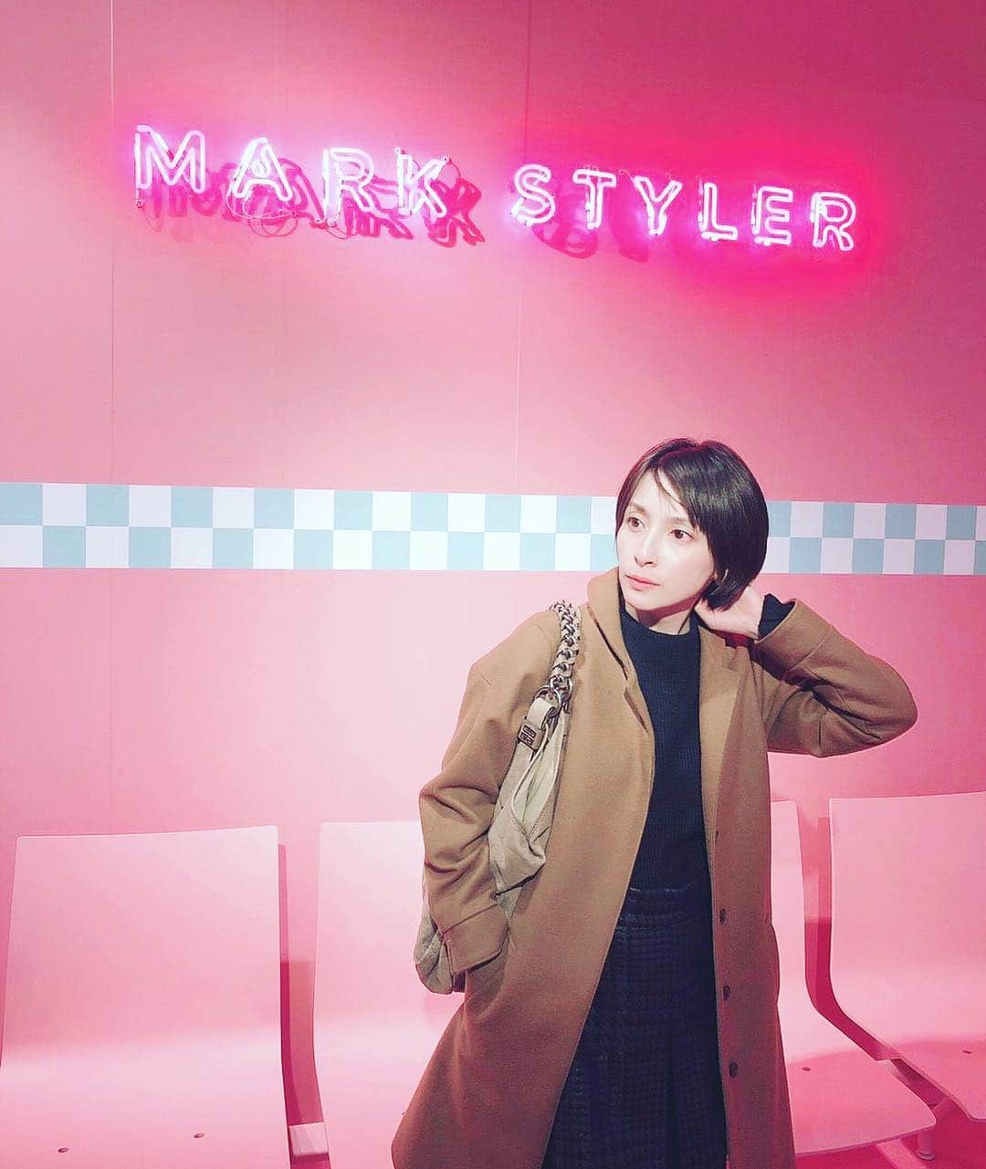 のインスタグラム：「20分だけ展示会へ。 #markstyler」