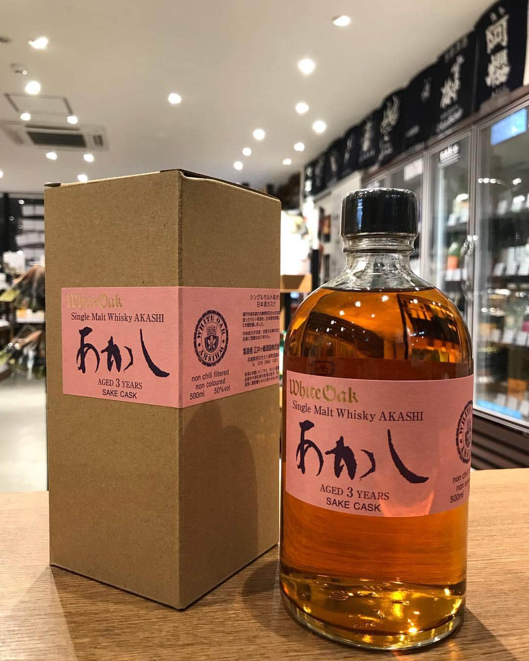 鈴木酒販神田店 〈日本酒とワインの専門店〉のグルメインスタ