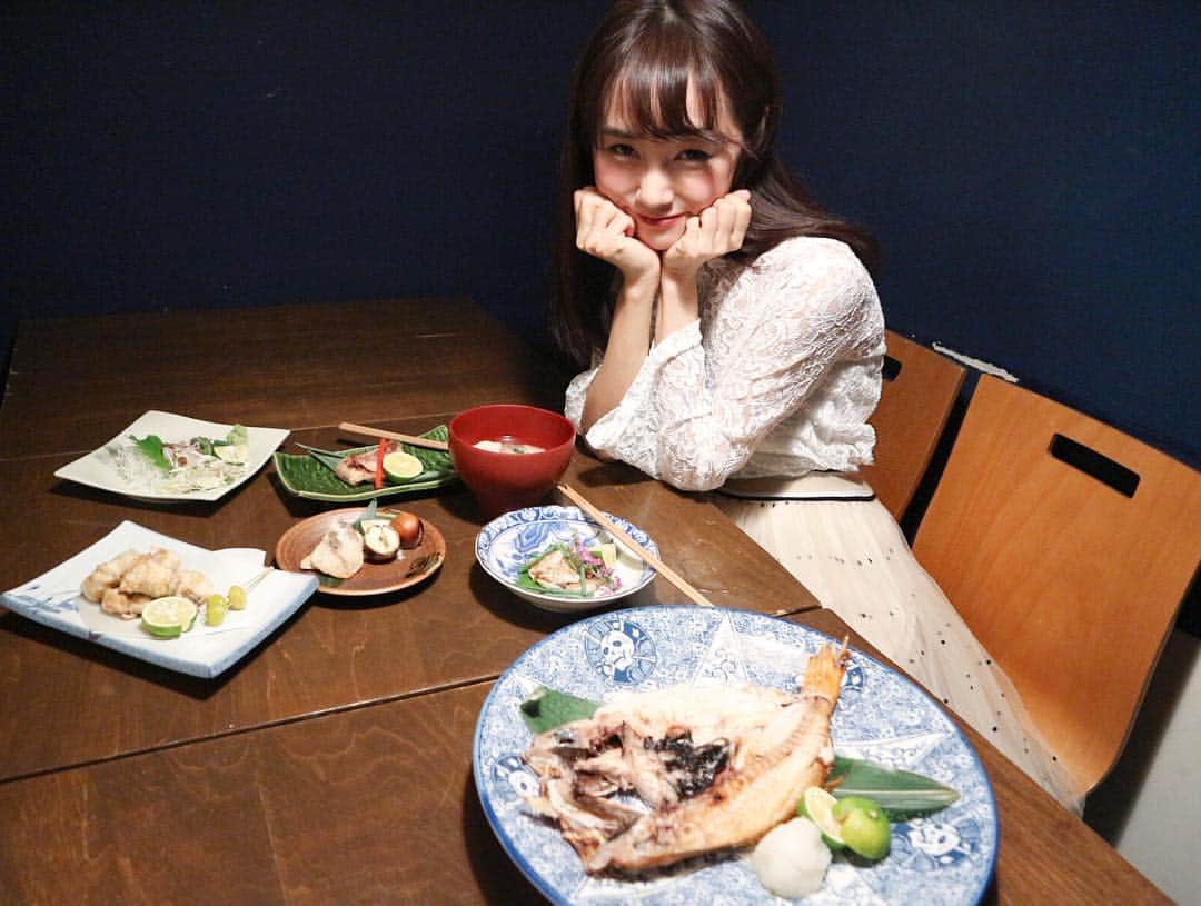 野村日香理さんのインスタグラム写真 - (野村日香理Instagram)「先日 女子旅プレス（ @joshitabi_press ） さんの撮影で、 青一とどろきさんへ！ 私が今一番行ってみたい石川県の輪島市の試食会にも ご招待いただけて嬉しかったです🐡🐡 ふぐはぷりぷりだしのどぐろも大きくてビックリしました❗️美味しいもの食べてるときが一番しあわせ☺︎ yoshida no ieさんでもふぐメニューが食べられるそうなので、お魚好きな母を連れて行ってあげたいなと思ってます＾＾. .  #撮影#女子旅#pr#輪島#石川県#輪島ふぐ#旅#trip#travel#旅好きな人と繋がりたい」11月22日 19時05分 - nomura.hikari