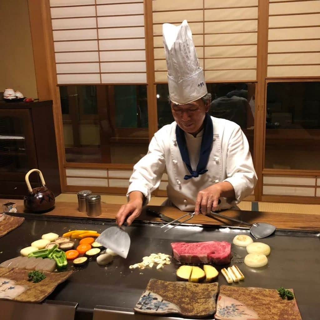 勝田貴元さんのインスタグラム写真 - (勝田貴元Instagram)「‪Dinner with @otttanak ‬ ‪Thank you for a lot of things.  I’m so glad your support, I will work harder and try to get closer to your level. Still far away but I hope one day💪🏻 Aitä☺️‬ ‪今日はオイットさんと晩御飯食べに行きました😊‬ ‪いつも沢山の事教えてもらったり、サポートしてくれて本当に感謝です。‬ 偉大な先輩の存在は何するにしても大切ですね💪🏻 #japan #wrc #wrc2 #estonia #ott」11月22日 23時29分 - takamotokatsuta