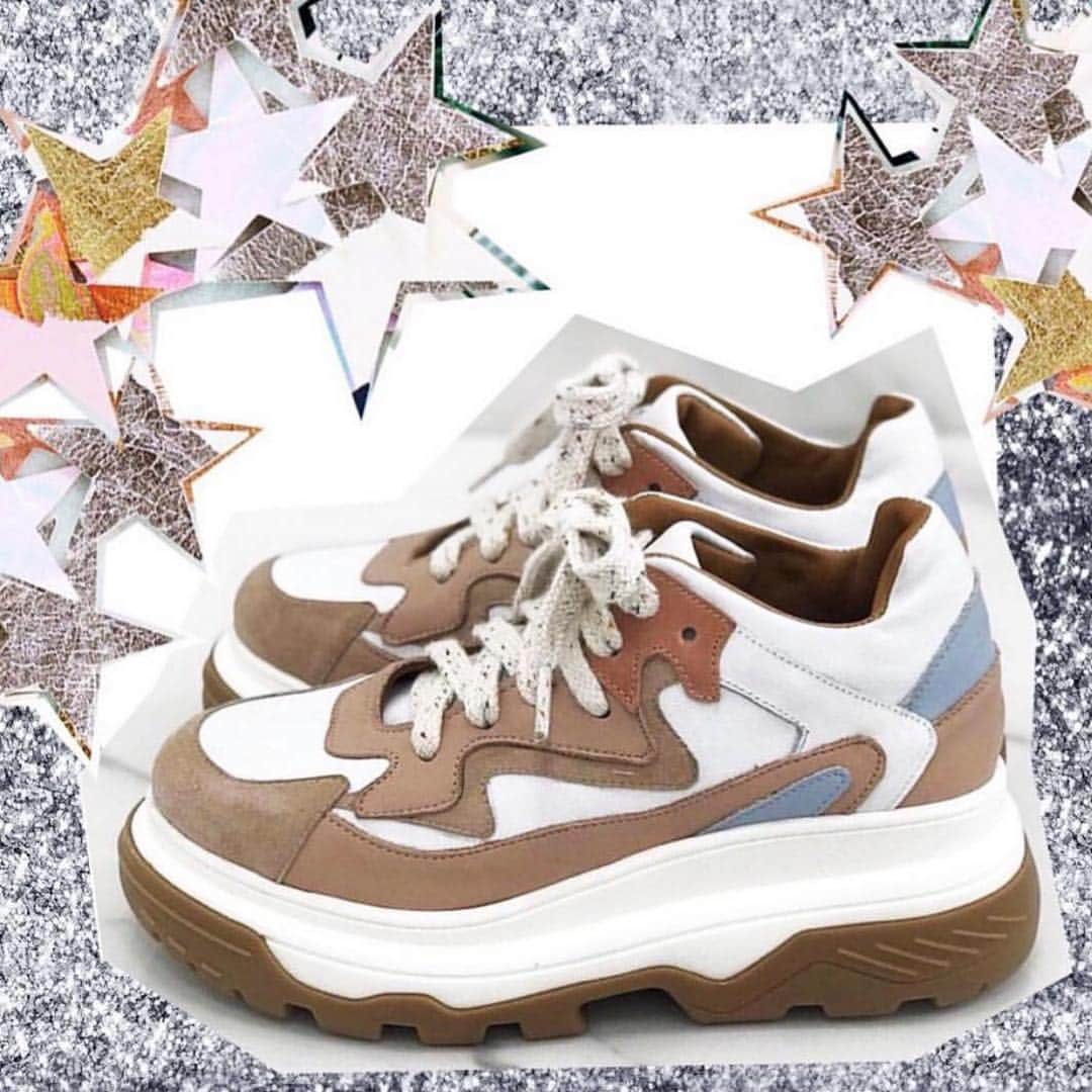 WWW.MIUX.COM.ARのインスタグラム：「HIGH SNEAKERS NUDE ! Llevate 1 par x $2600 efectivo o 2 pares $3400 efectivo. Envios a todo el pais 🚚♥️🙌🏻」
