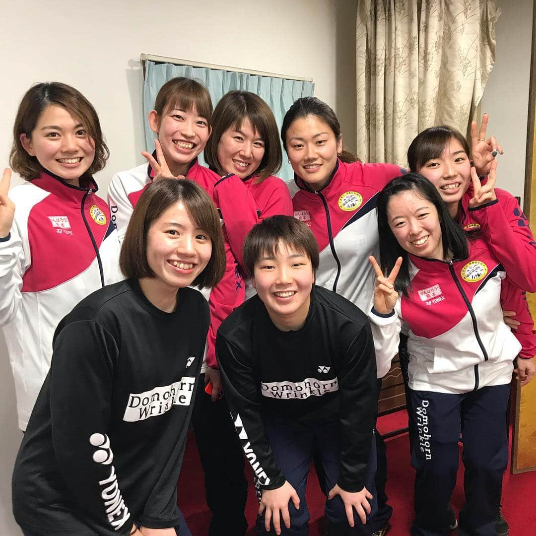 藤井瑞希さんのインスタグラム写真 - (藤井瑞希Instagram)「昨日は川尻後援会の皆様がS/Jリーグの壮行会を開いてくださいました😊💓 私が高校卒業して入社する前から(NEC九州の時代から)応援してくださっています‼️ いつも応援ありがとうございます📣📣🥺 #川尻後援会 #再春館製薬所バドミントン部」11月23日 17時10分 - bdmntnfujiimizuki