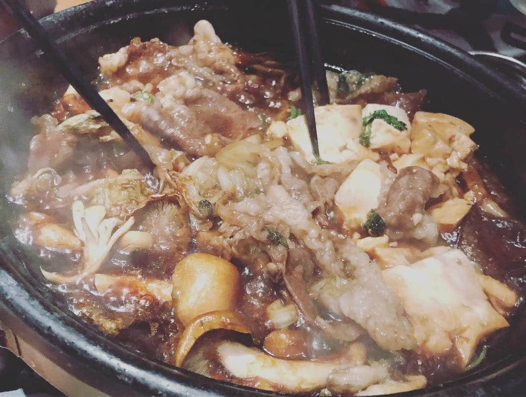 大和未知さんのインスタグラム写真 - (大和未知Instagram)「とある日のオーナー飲み会🍻  #備忘録 #飲み方 #ミュージックスクール #ボイストレーナー #お酒好きな人と繋がりたい #ベネチアンマスク」11月23日 13時32分 - michi.minnashiawase