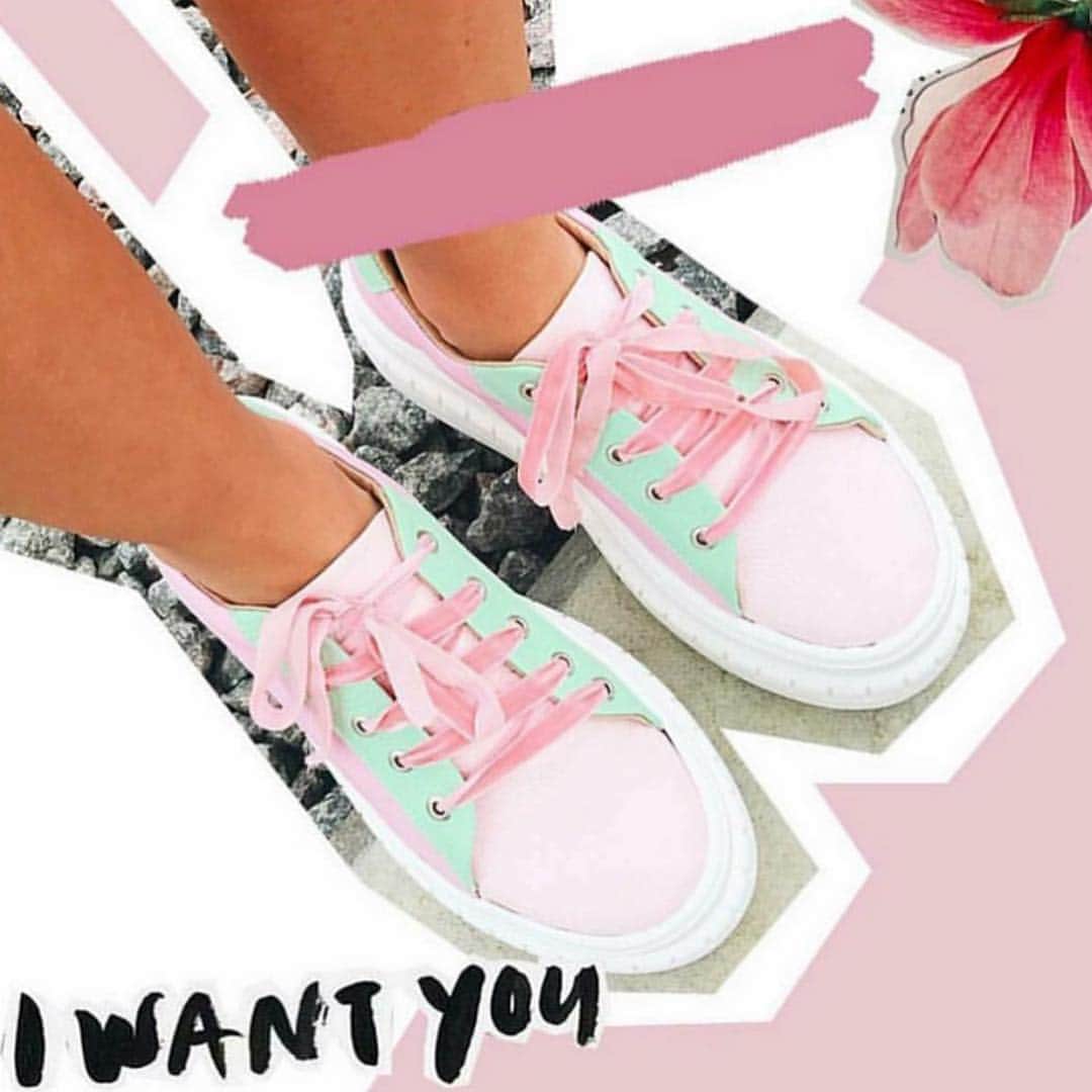 WWW.MIUX.COM.ARのインスタグラム：「HAWI CANDY 💘🙌🏻 #BlackFriday llevate 1 par x $2500 y 2 pares x $3400 en efectivo . Envios a todo el pais en 48 hs . Consultas x inbox o mail INFO@MIUX.COM.AR」